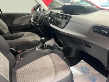 Citroen c4 picasso interior