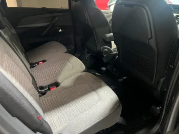 Citroen c4 picasso interior(2)