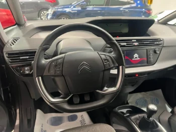 Citroen c4 picasso interior(3)