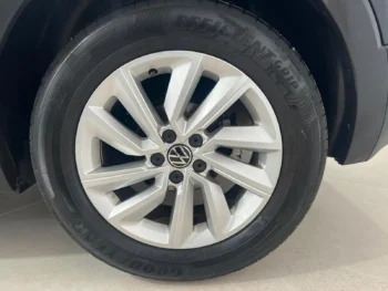 Volkswagen tcross negro 5