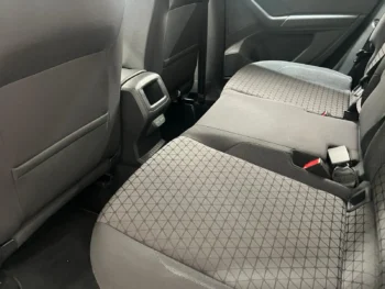 Volkswagen tcross negro 6