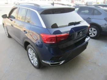 Volkswagen troc azul 3