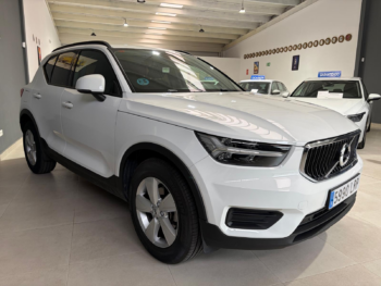 Volvo xc40 01