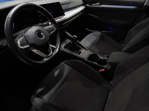 Volkswagen golf 8 04