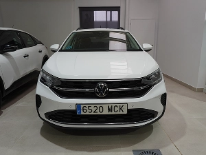 Volkswagen taigo blanco 02