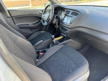 Photo 2026 02 12 18 20 16 (12) copia